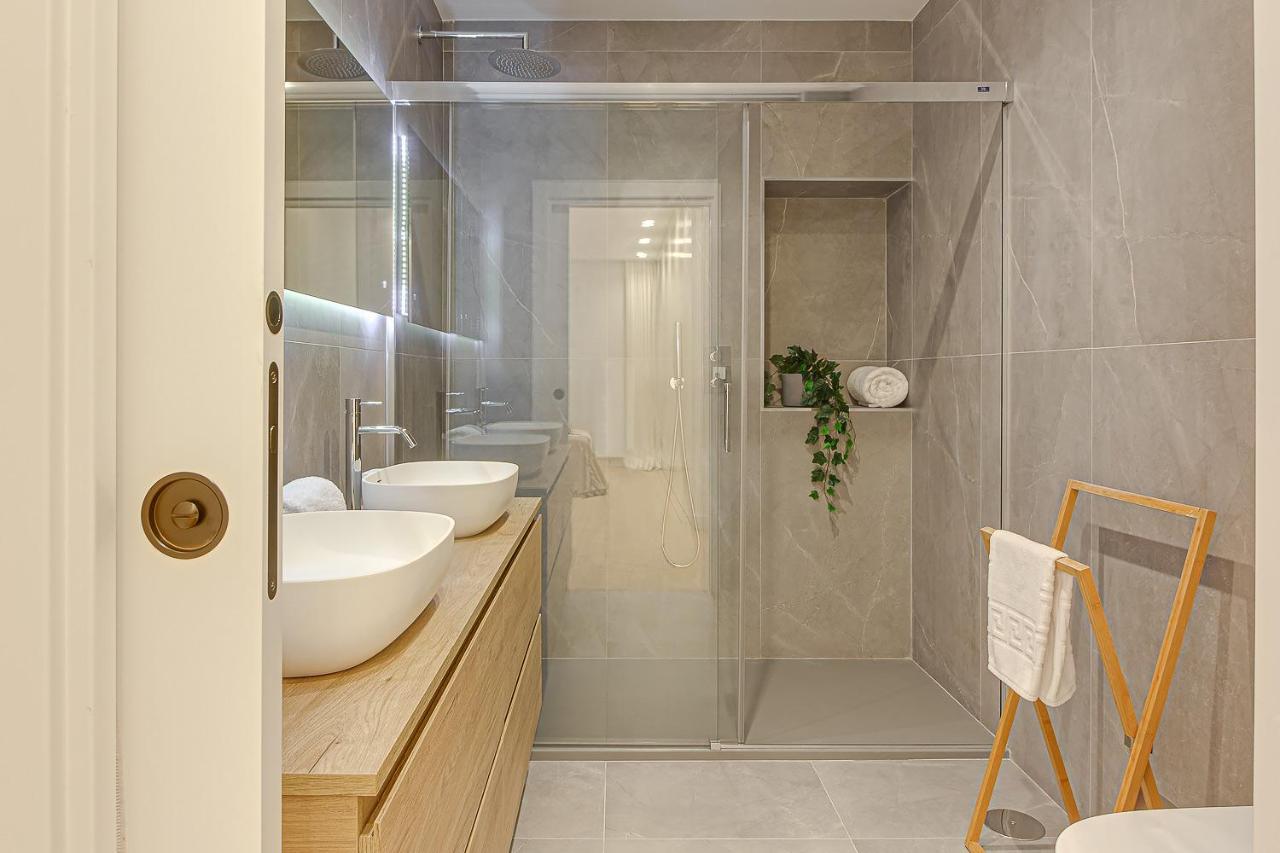 Appartamento Riazor Deluxe Penthouse La Coruña Esterno foto